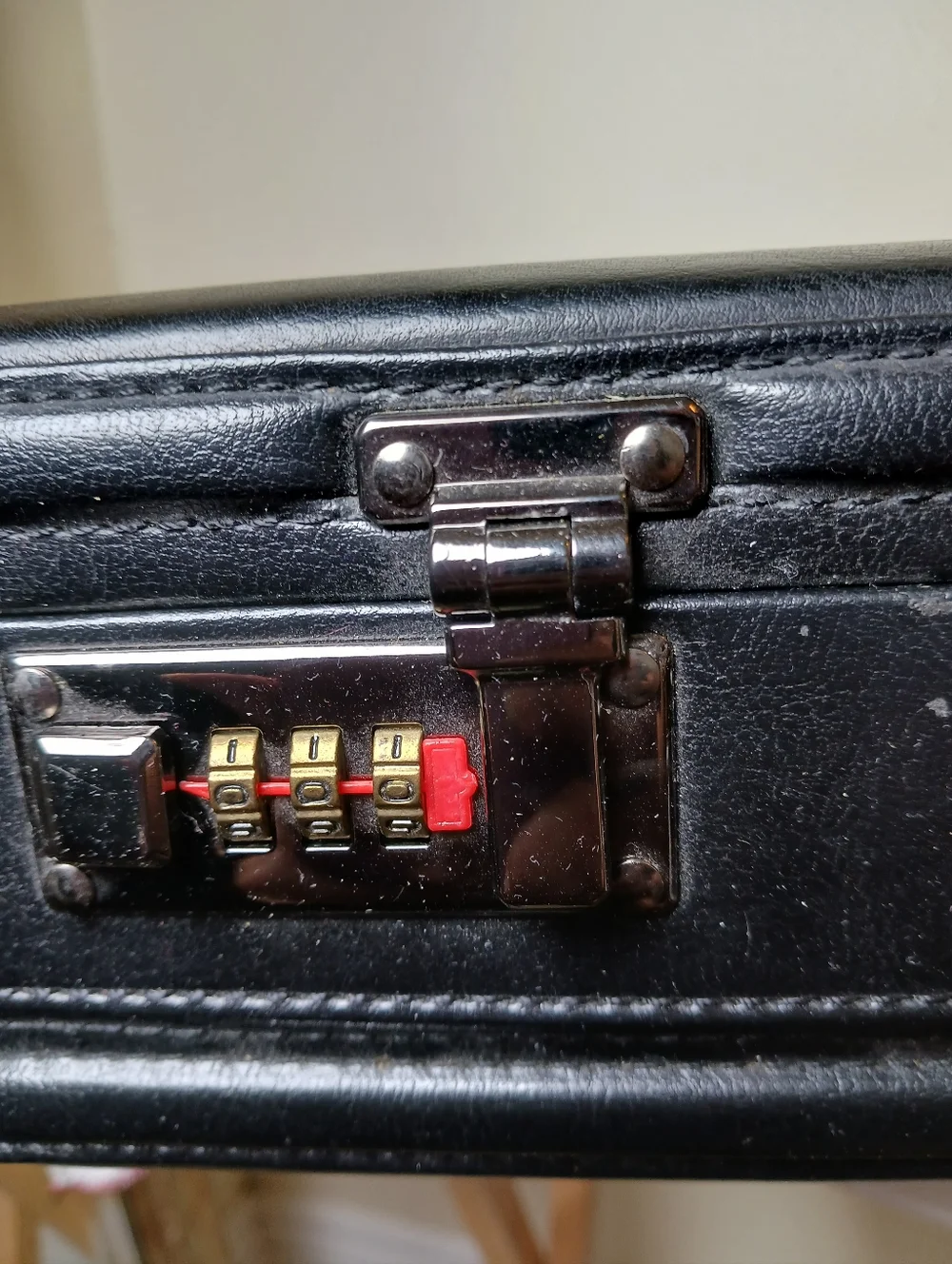Samsonite men’s leather